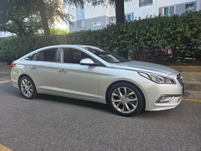 Hyundai Sonata 2015, 72000 км, за 8700000 KRW