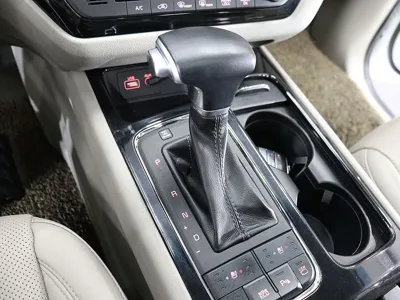 Kia Canival 2017, 102837 км, за 11700000 KRW - фото 8