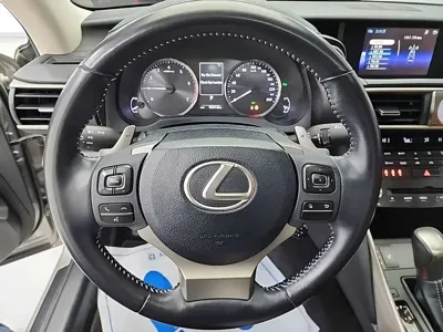 Lexus IS 2018, 92396 км, за 23700000 KRW - фото 9