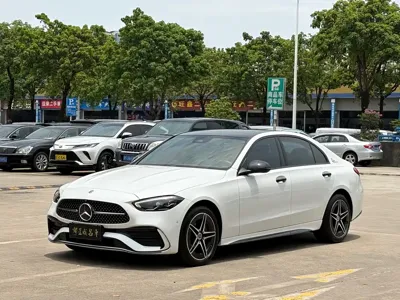 Mercedes-Benz C-Class · 2023 год