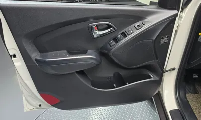 Hyundai Tucson 2012, 78130 км, за 5200000 KRW - фото 24