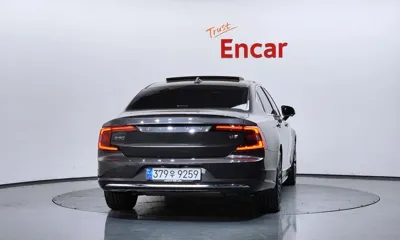 Volvo S90 2023, 43652 км, за 38200000 KRW
