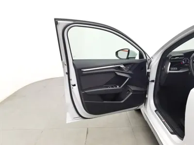 Audi A3 2021, 34200 км, за 83800 CNY - фото 8