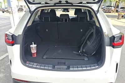 Lexus NX 2022, 4400 км, за 207176.22 CNY - фото 22