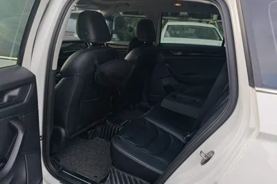 Skoda Kodiaq 2018, 182100 км, за 55138.33 CNY - фото 17