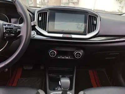 Kia Stonic 2021, 24700 км, за 66015.93 CNY - фото 12