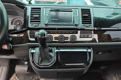 Volkswagen Multivan 2018, 156000 км, за 152036.58 CNY - фото 15