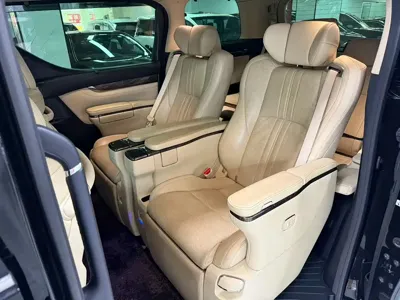 Toyota Alphard 2022, 100000 км, за 468000 CNY - фото 7