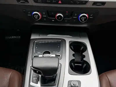 Audi Q7 2019, 69000 км, за 208000 CNY - фото 11