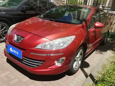 Peugeot 408 2012, 141400 км, за 10500 CNY - фото 1