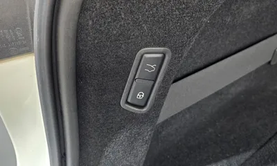 Maserati Levante 2019, 80633 км, за 37700000 KRW - фото 17