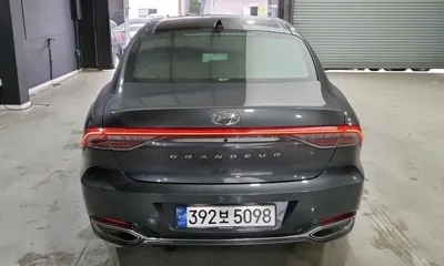 Hyundai Grandeur 2022, 60826 км, за 28000000 KRW