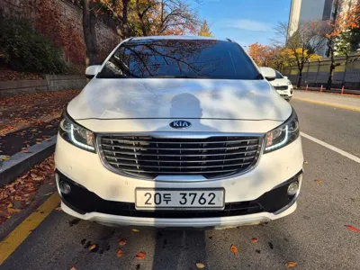 Kia Canival 2018, 123200 км, за 12990000 KRW