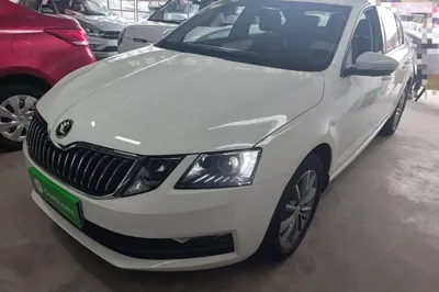 Skoda Octavia 2022, 40599 км, за 80256.83 CNY - фото 1