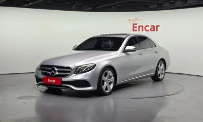 Mercedes-Benz E-Class · 2017 год