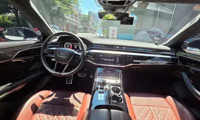 Audi S8 2023, 17932 км, за 139900000 KRW - фото 9