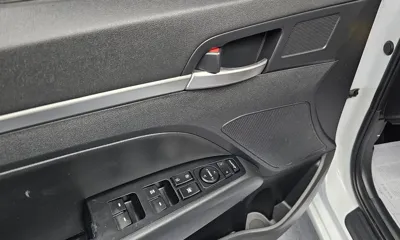 Hyundai Avante 2019, 146838 км, за 10200000 KRW - фото 13