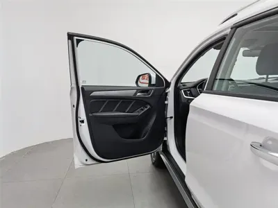 Roewe RX5 2020, 25600 км, за 28800 CNY - фото 8