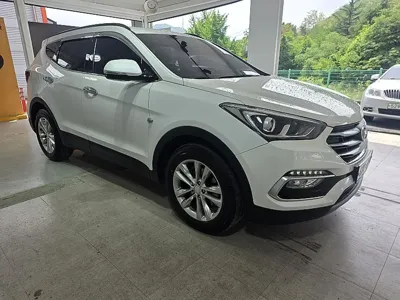 Hyundai Santafe 2018, 97240 км, за 13700000 KRW