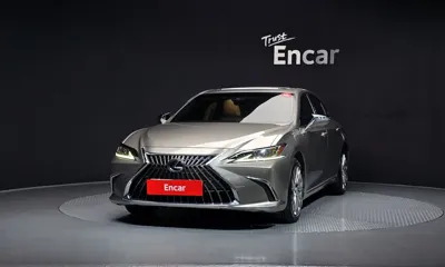 Lexus ES 2023, 35400 км, за 43400000 KRW