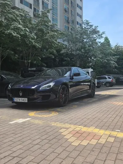 Maserati Quattroporte 2015, 98000 км, за 31200000 KRW