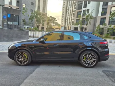 Porsche Cayenne 2023, 25000 км, за 123000000 KRW - фото 8