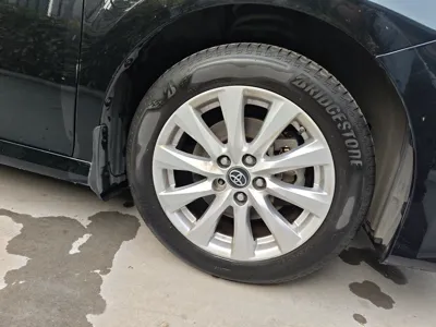 Toyota Camry 2019, 57200 км, за 89561.06 CNY - фото 8