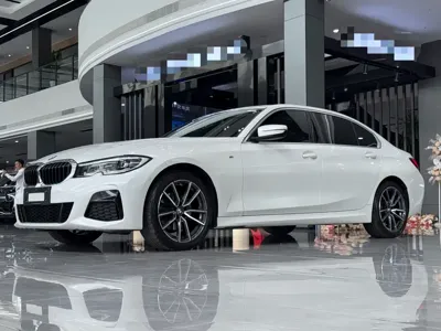 BMW 3 Series · 2022 год