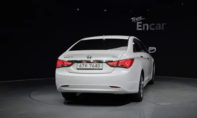 Hyundai Sonata 2014, 146435 км, за 5000000 KRW