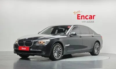 BMW 7-Series · 2010 год