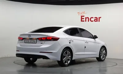 Hyundai Avante 2017, 133514 км, за 7700000 KRW