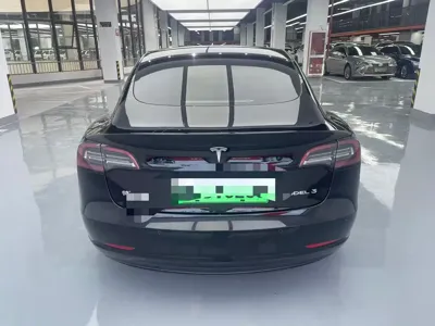 Tesla Model 3 2023, 40000 км, за 82700 CNY - фото 16
