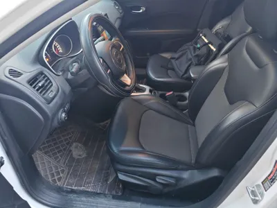 Jeep Compass 2017, 107800 км, за 33289.66 CNY - фото 16