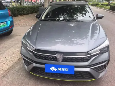 Roewe i5 2021, 59700 км, за 25500 CNY