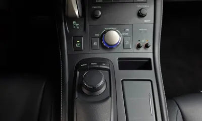Lexus CT200h 2019, 64460 км, за 18900000 KRW - фото 12