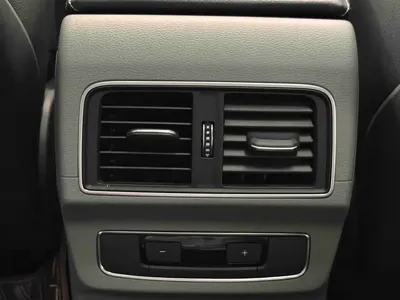 Audi Q5L 2019, 76000 км, за 119800 CNY - фото 17