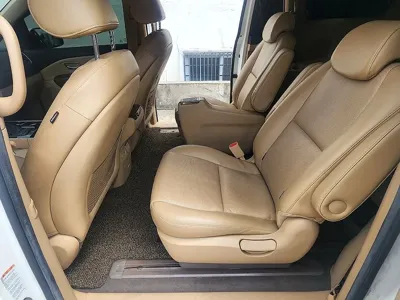 Kia Canival 2015, 143144 км, за 11400000 KRW - фото 16