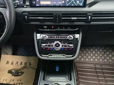 Lincoln Corsair 2022, 24000 км, за 118000 CNY - фото 8