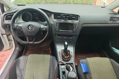 Volkswagen Golf 2015, 71400 км, за 49088.14 CNY - фото 6