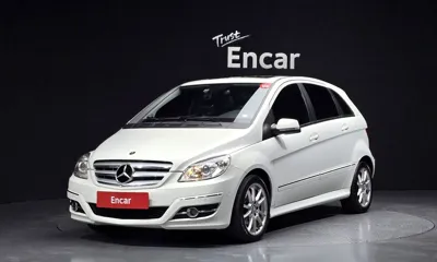 Mercedes-Benz B-Class · 2010 год