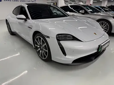 Porsche Taycan 2022, 49000 км, за 410600 CNY
