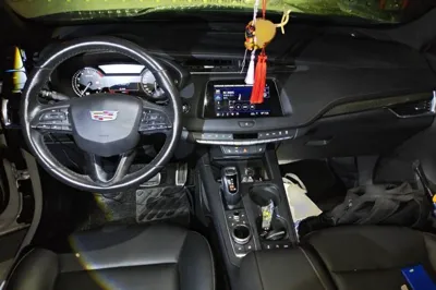 Cadillac XT4 2018, 75000 км, за 87431.08 CNY - фото 6