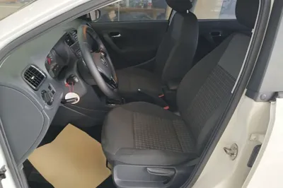 Volkswagen Polo 2016, 86100 км, за 43425.43 CNY - фото 17
