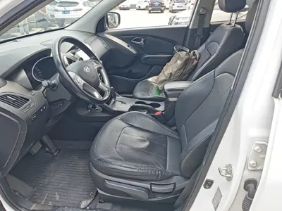 Hyundai ix35 2015, 125000 км, за 21100 CNY - фото 15