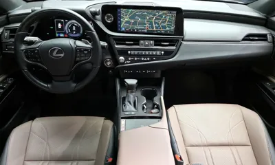 Lexus ES 2026, 3584 км, за 61000000 KRW - фото 7