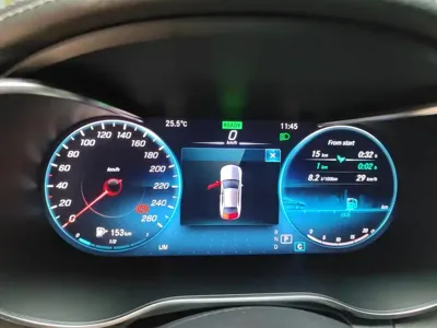 Mercedes-Benz C-Class 2019, 72100 км, за 116800 CNY - фото 14