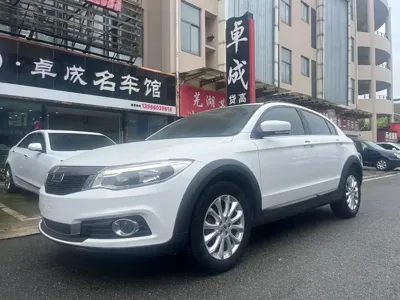 Qoros Qoros 3 · 2016 год