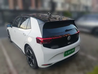 Volkswagen ID.3 2025, 12600 км, за 111099.21 CNY
