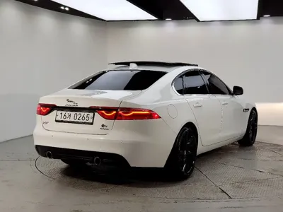 Jaguar XF 2016, 164000 км, за 4990000 KRW