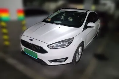 Ford Focus · 2015 год